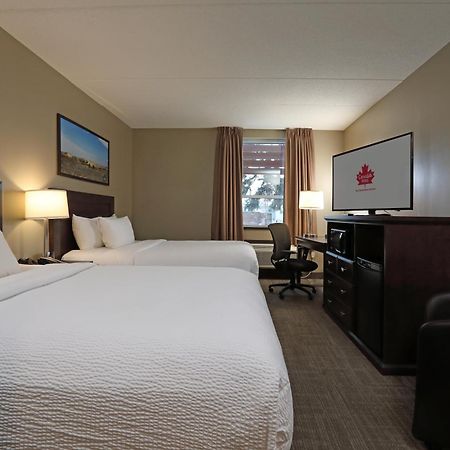 Canad Inns Destination Centre Windsor Park 위니펙 외부 사진