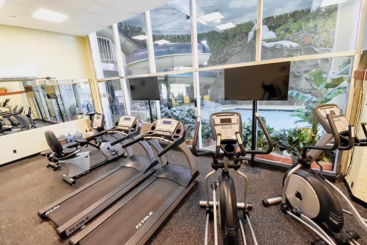 Canad Inns Destination Centre Windsor Park 위니펙 외부 사진