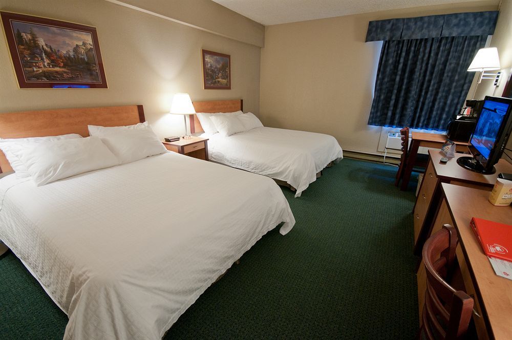 Canad Inns Destination Centre Windsor Park 위니펙 외부 사진