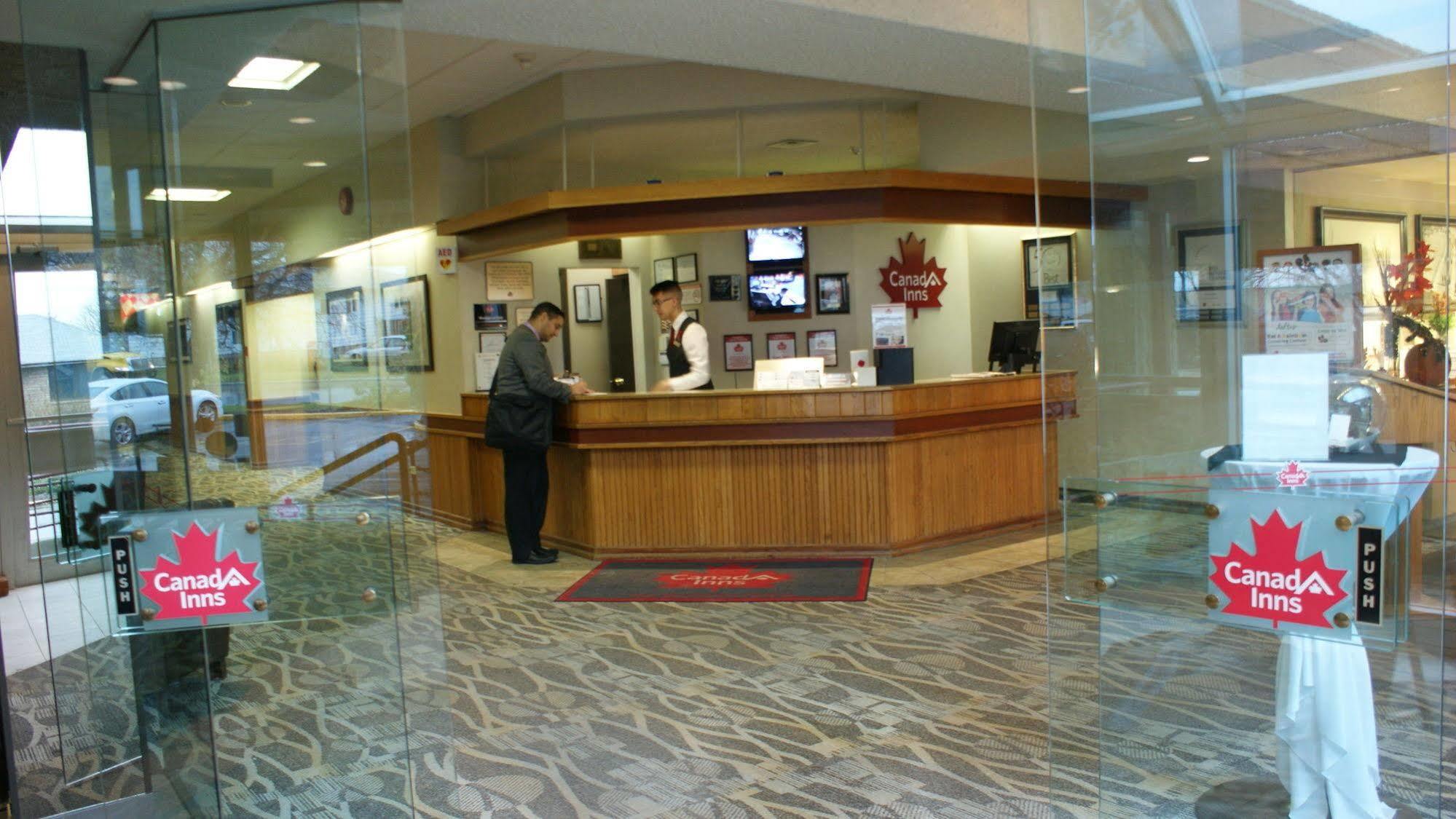 Canad Inns Destination Centre Windsor Park 위니펙 외부 사진