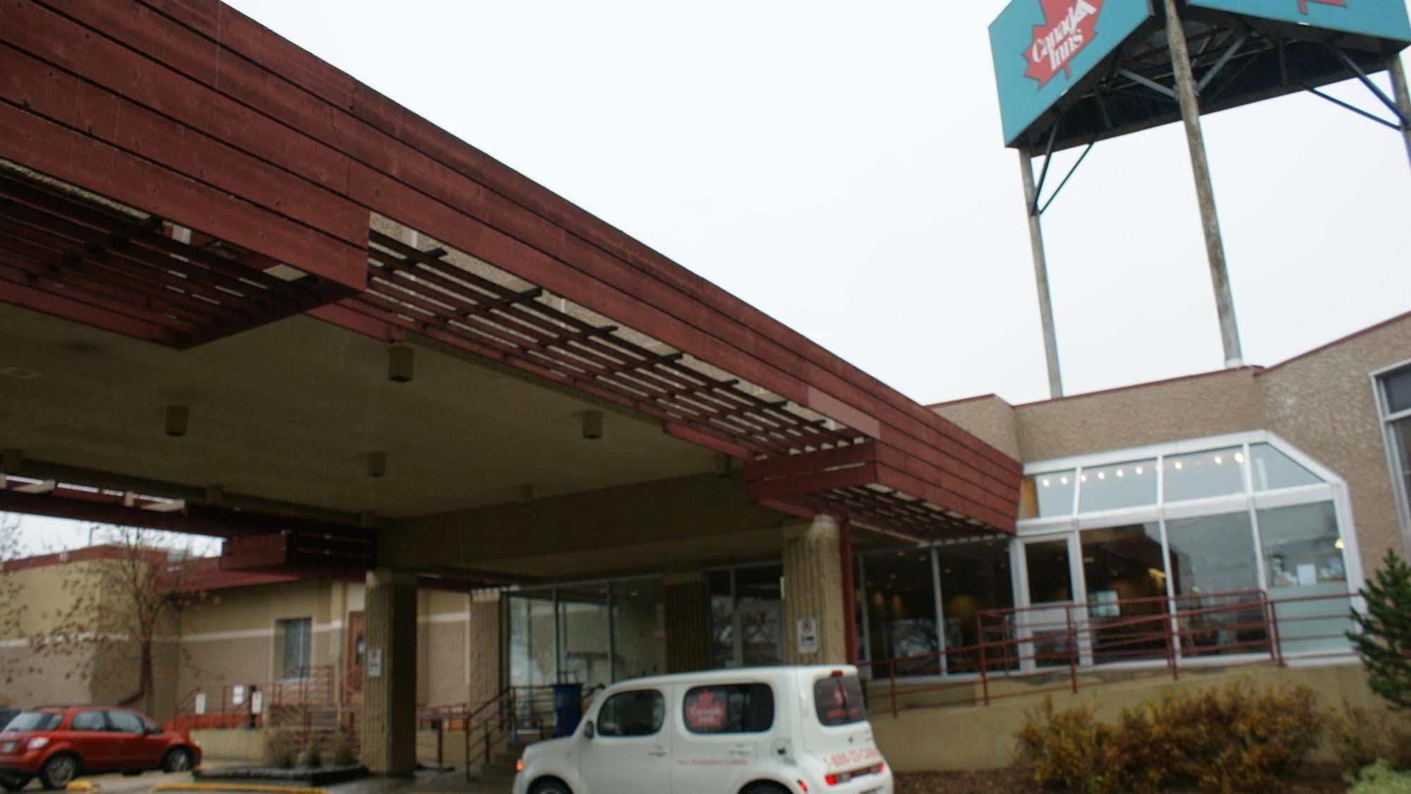Canad Inns Destination Centre Windsor Park 위니펙 외부 사진